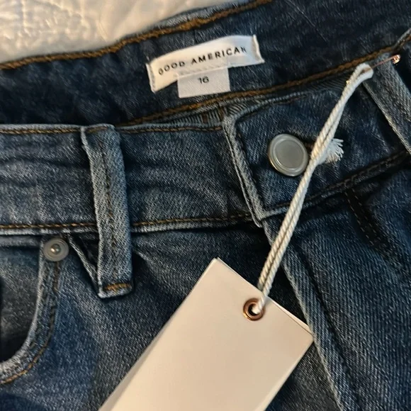 Good American cutoff denim shorts size 16 - Picture 3 of 6